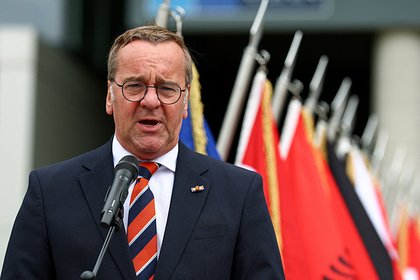 Министр обороны Германии допустил принудительный набор в бригаду на границе с Белоруссией