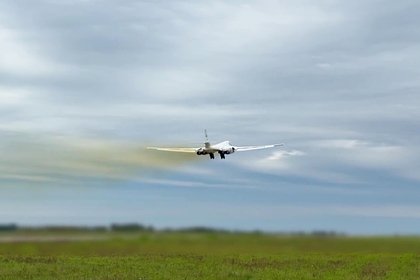 Стало известно о полете Ту-160 над Баренцевым и Норвежским морями