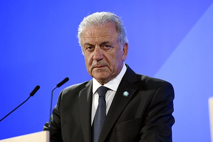 Бельгия выдала ордер на арест бывшего еврокомиссара