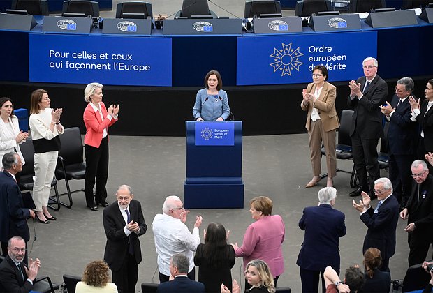 Президент Молдовы Майя Санду выступает в Европейском парламенте.