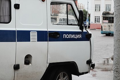 Россиянин пожаловался в полицию на избивших его несовершеннолетних девушек