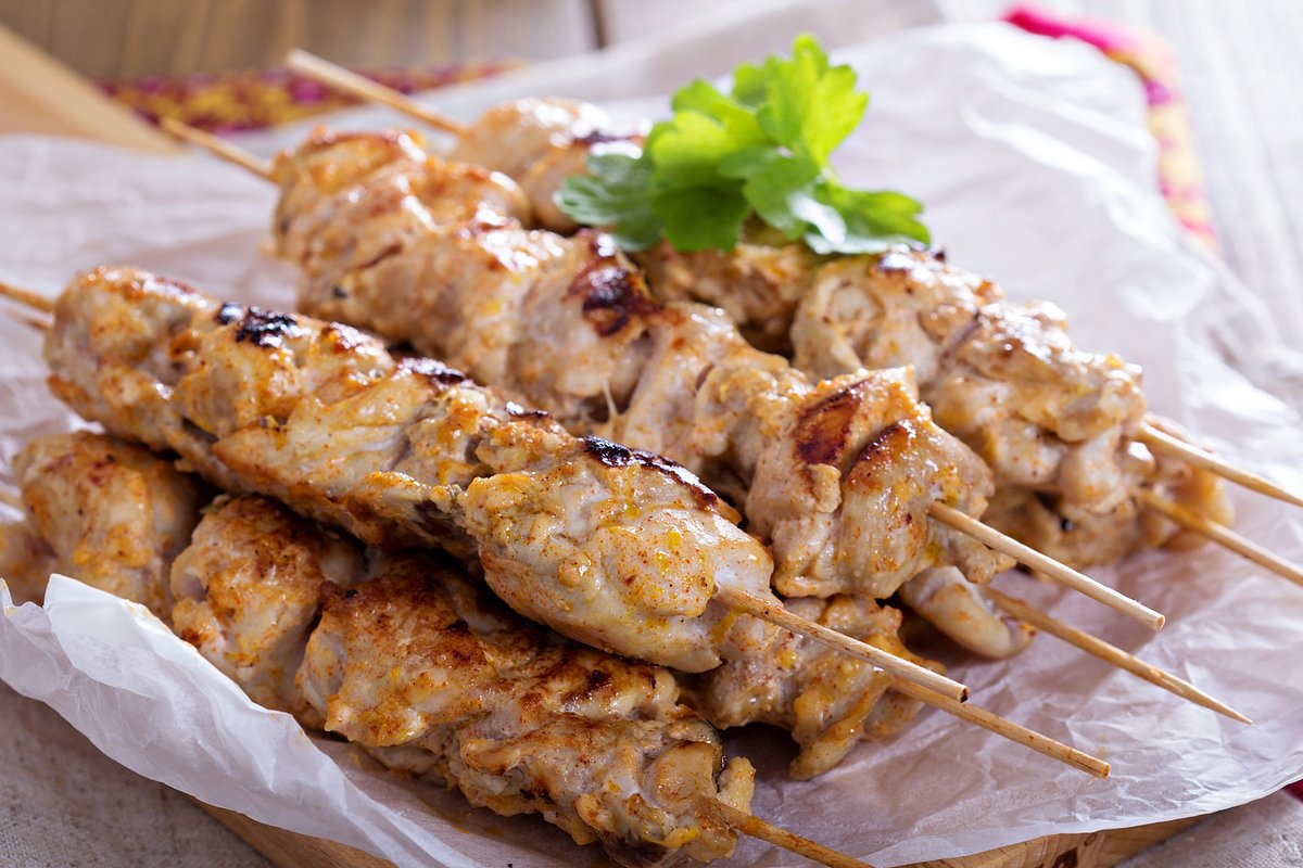 Нежный шашлык из куриных бедрышек