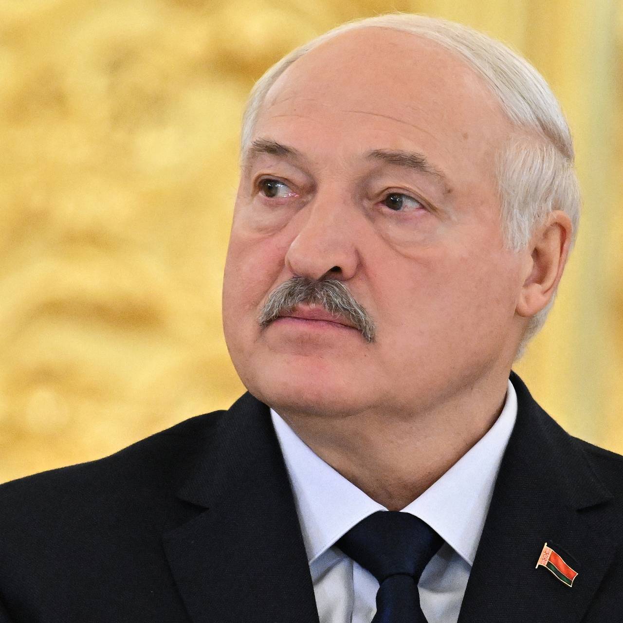 Лукашенко заявил о встрече с представителями Зеленского