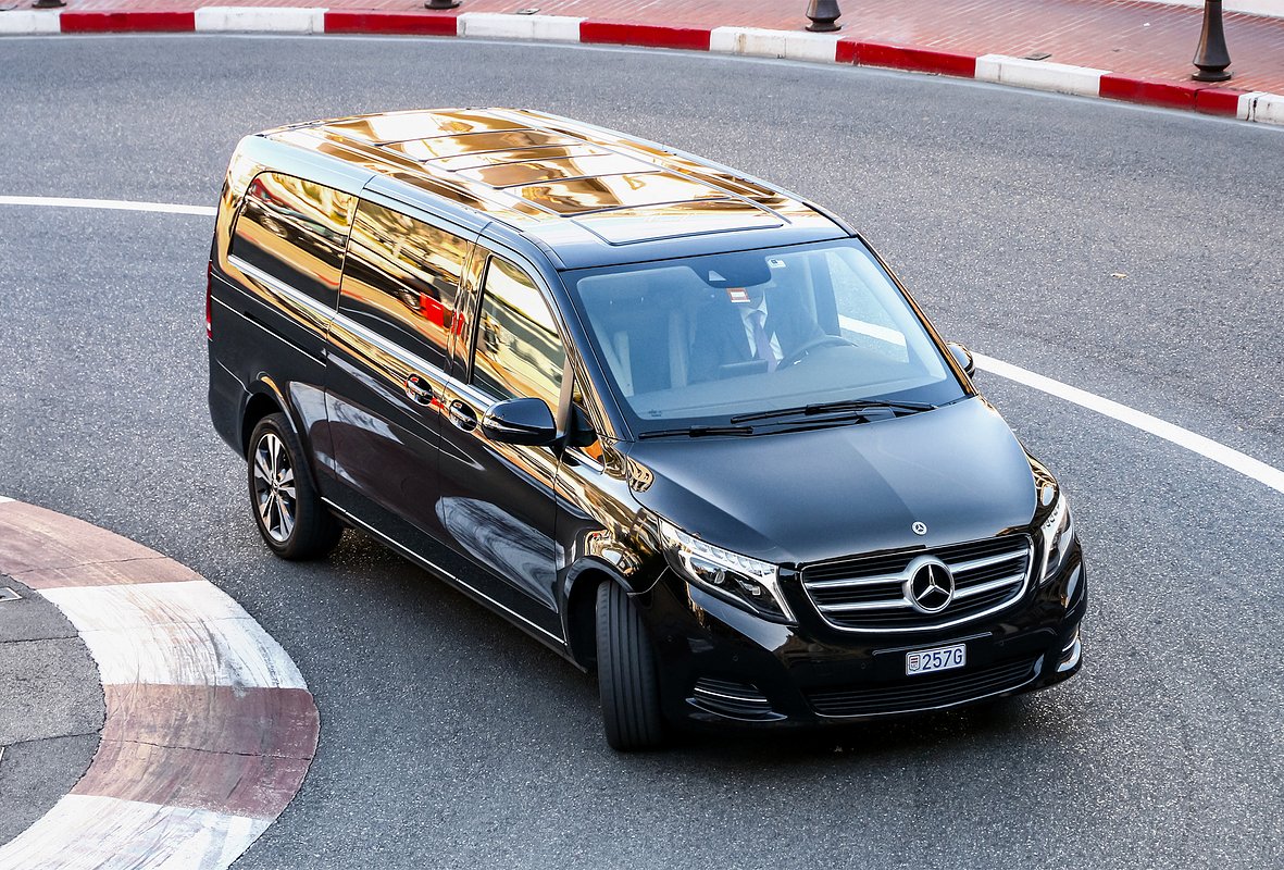 Mercedes-Benz W447 Viano