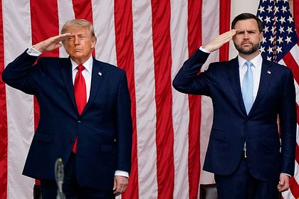 Нейросети начали рассказывать о смерти Трампа от бешенства после укуса вице-президента США
