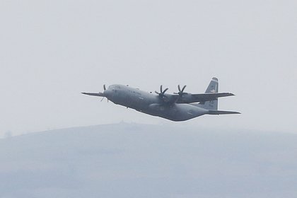 Военные самолеты США начали кружить у границ одной страны