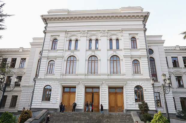 Здание Тбилисского государственного университета