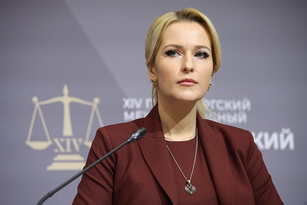 Яна Лантратова
