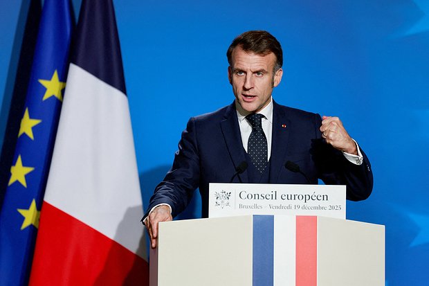Президент Франции Эммануэль Макрон на пресс-конференции