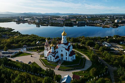 Россияне с детьми массово устремились на отдых в Арктику