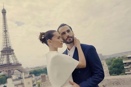 &laquo;Самая красивая девочка в мире&raquo; показала свадебные фото