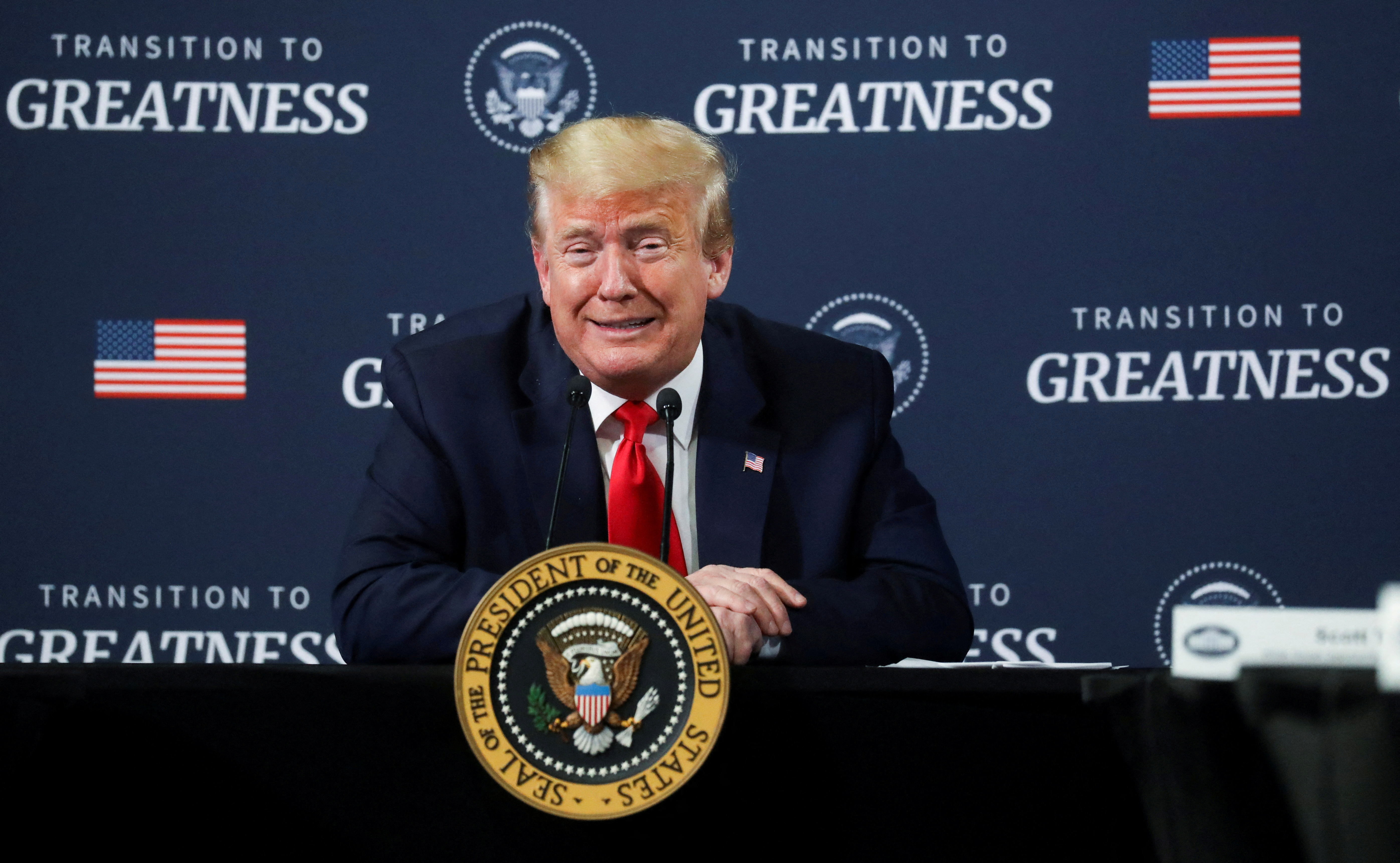 Трамп&nbsp; пожаловался на занятость из-за работы