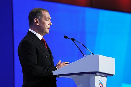 Медведев предложил создать совместное объединение с Китаем и Ираном для одной цели
