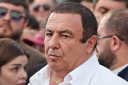 К попытавшемуся оспорить итоги выборов в Армении лидеру оппозиции пришли с обысками