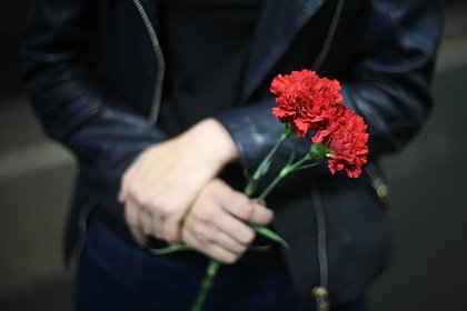 В Колпино прошло прощание с убитой в Ленобласти 12-летней девочкой