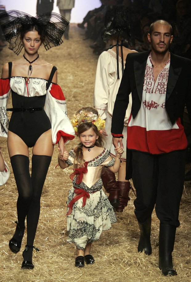 Тилан Блондо на показе Jean Paul Gaultier