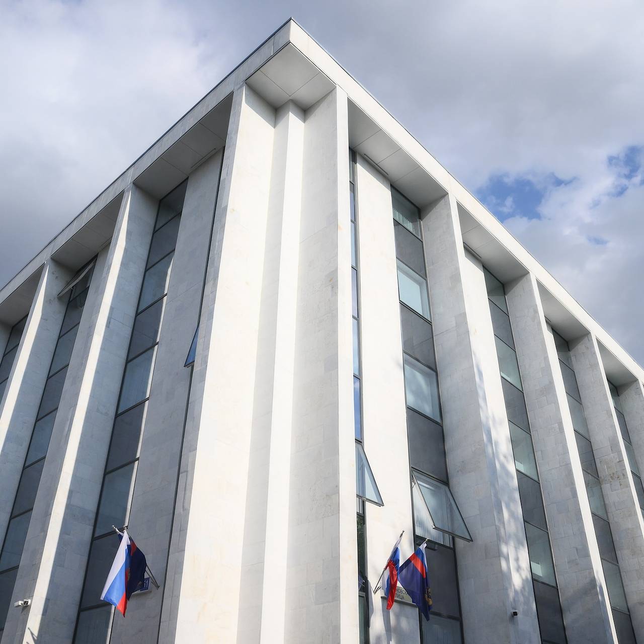 В Минпросвещения опровергли рекомендации по цвету одежды для детей