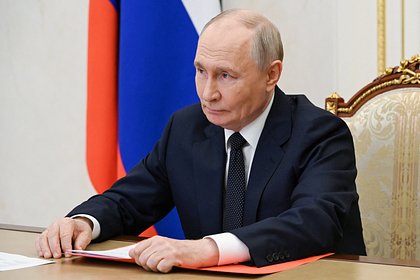 Путин поручил доложить о сроках переезда сотрудников госкомпаний в регионы