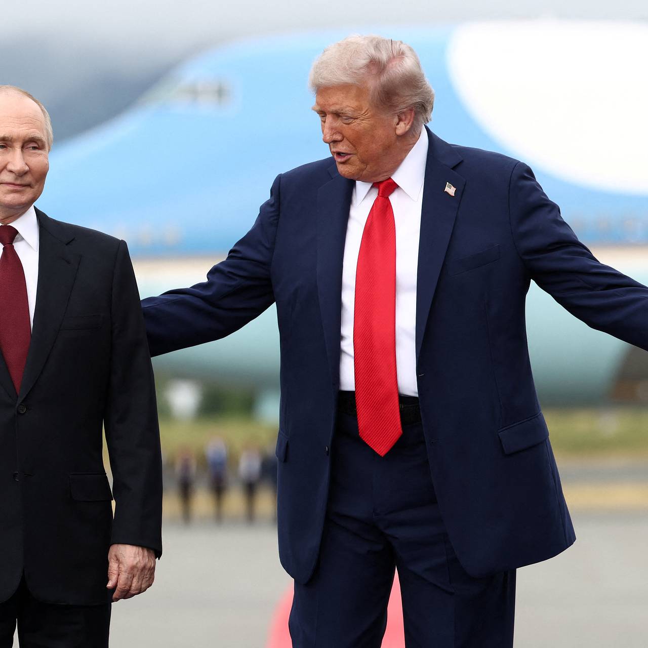 Встречу Путина и Трампа увековечат в живописи