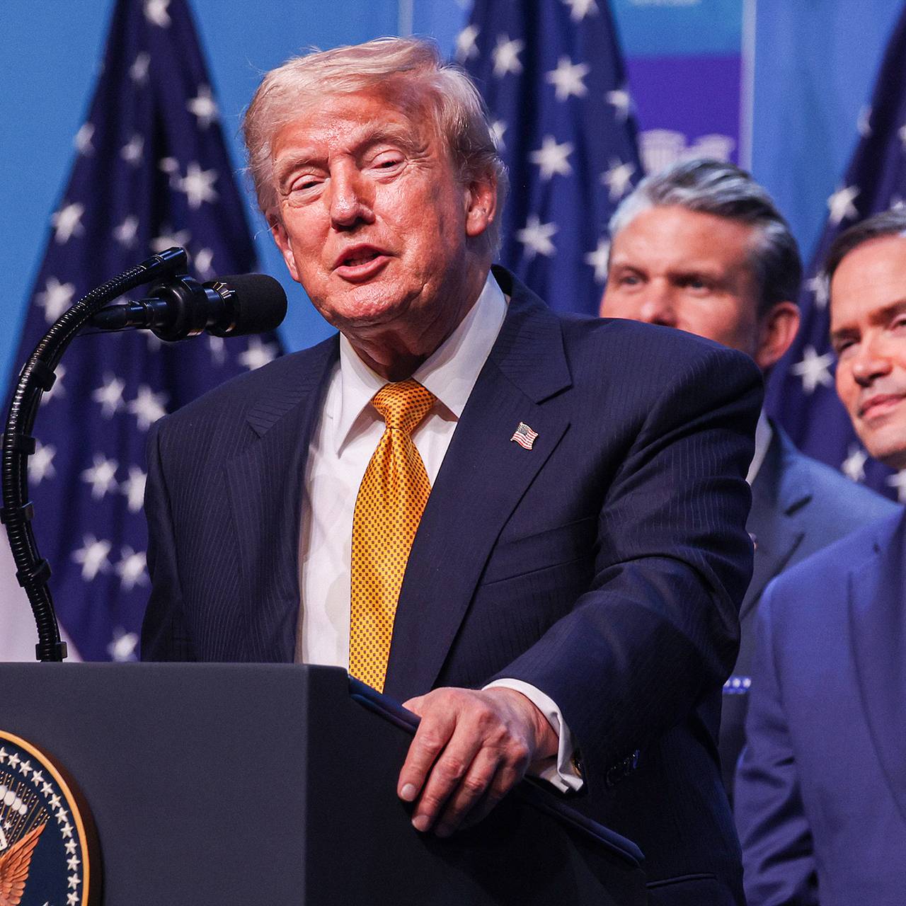 &laquo;Путин готов скоро заключить сделку&raquo;. Трамп сделал заявления о переговорах по Украине и дал прогноз, когда конфликт завершится