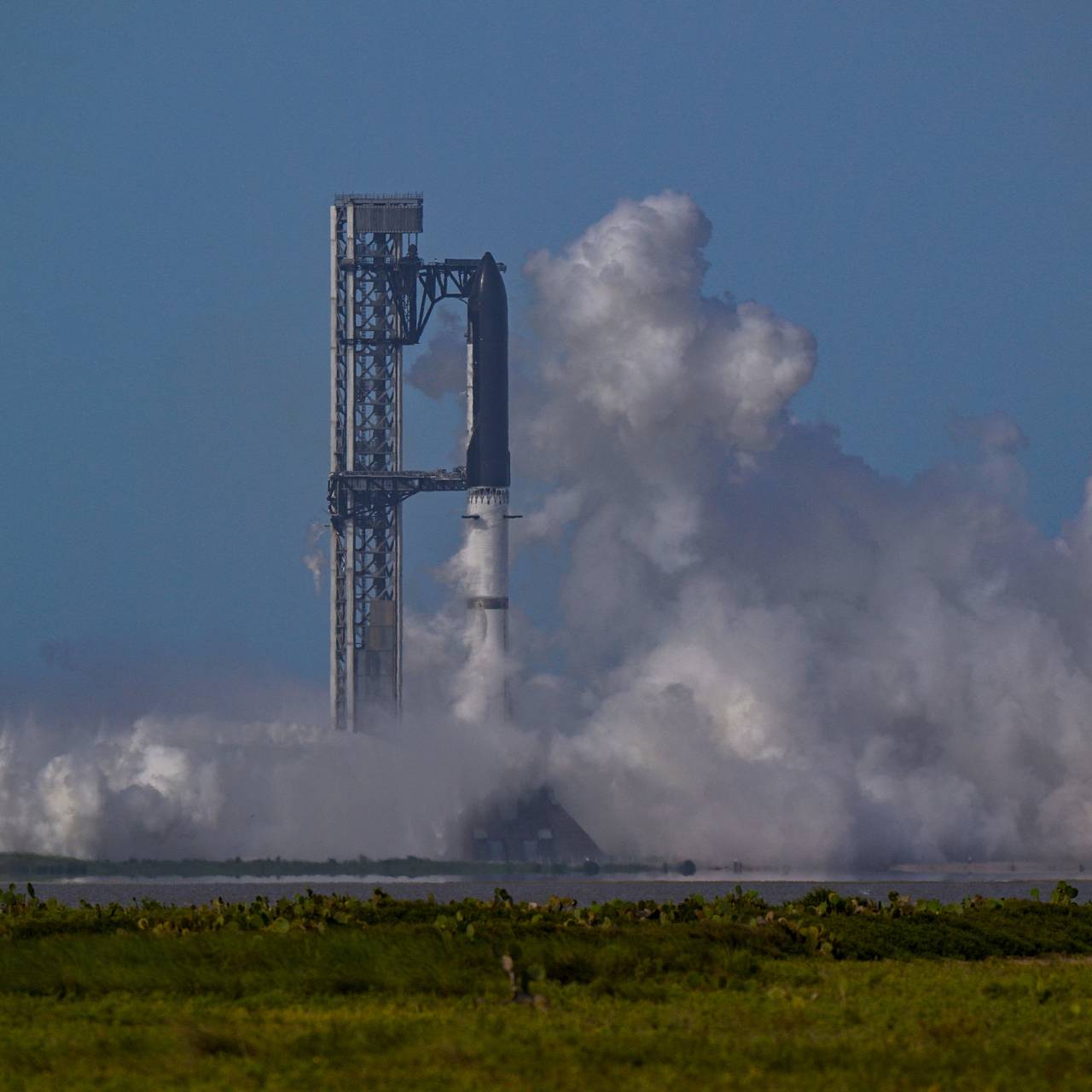 SpaceX в последний момент отменила полет Starship