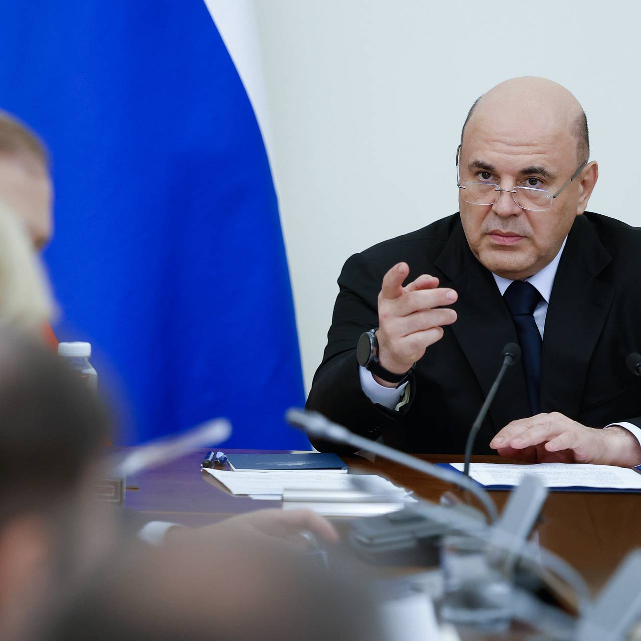 Мишустин заявил о важности стимулирования спроса на российскую продукцию