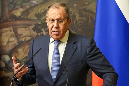 Лавров высказался о желании Германии получить ядерное оружие