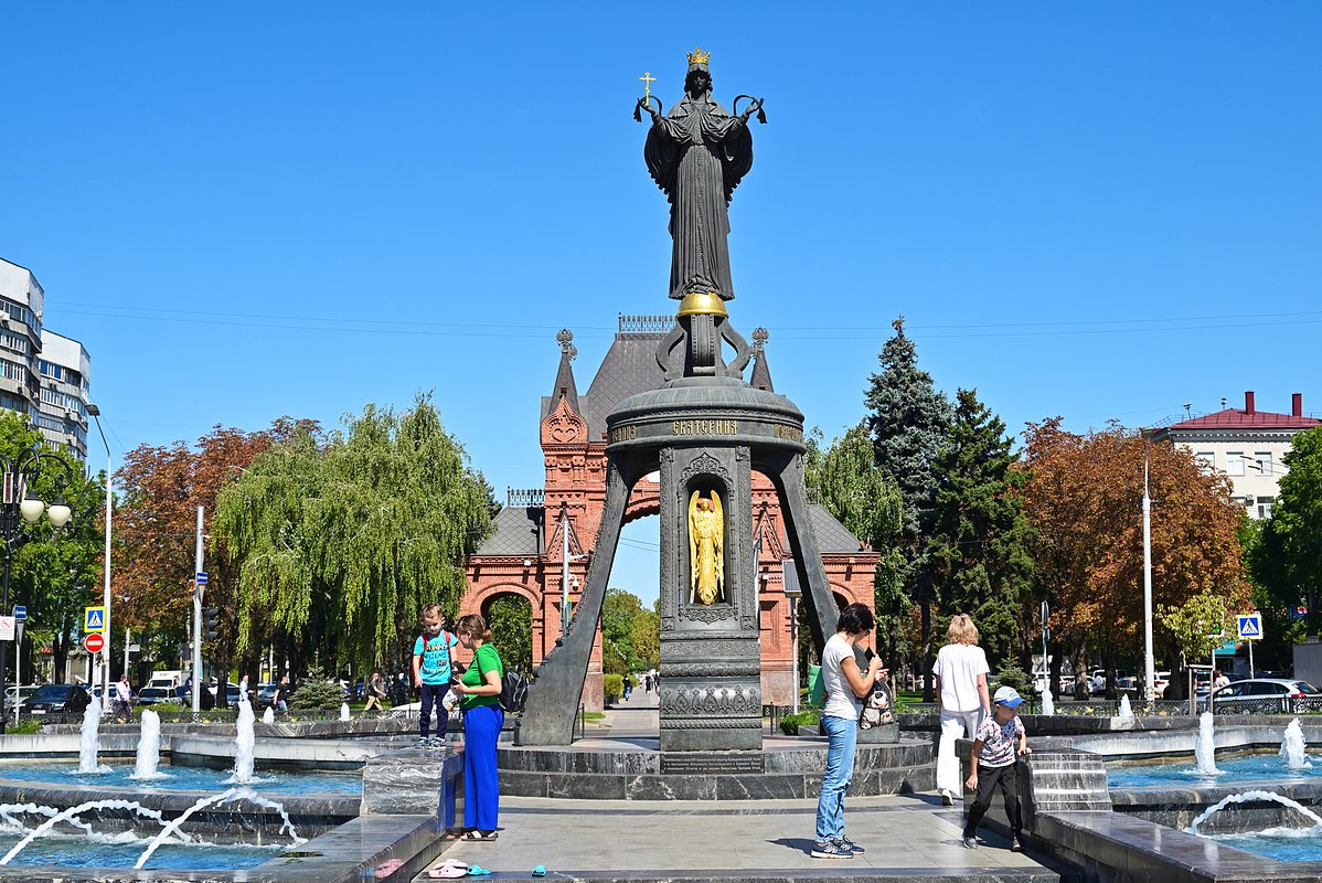 Краснодар стоит на правом берегу Кубани