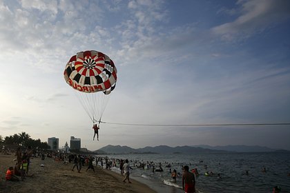 https://icdn.lenta.ru/images/2026/07/22/19/20260722192228077/pic_72c578a7e1016401bee866418d2a57e8.jpg