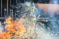 Ростов и Белгород подверглись массированной атаке, загорелись гражданские объекты. Что известно о пострадавших и последствиях? 
