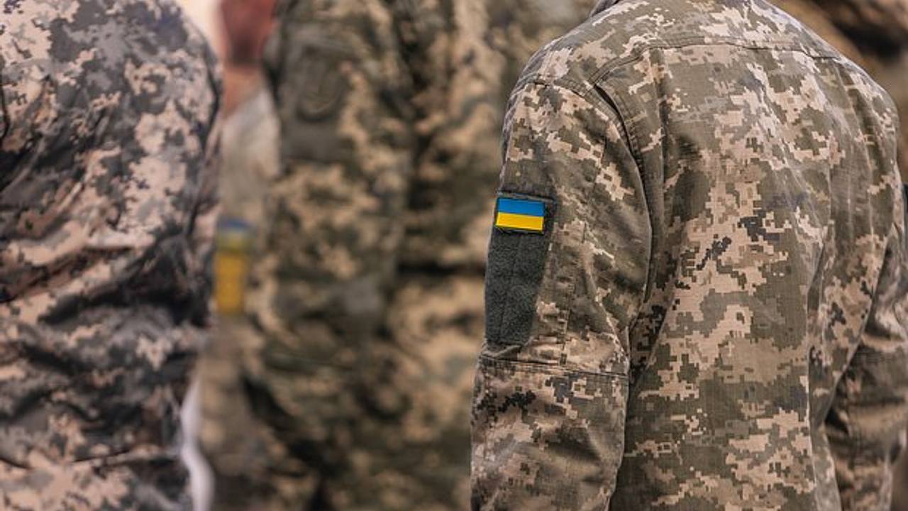https://icdn.lenta.ru/images/2026/07/26/08/20260726080755137/wide_16_9_529b8dd6443a16c97e8c3e4d2eaf5caa.jpg