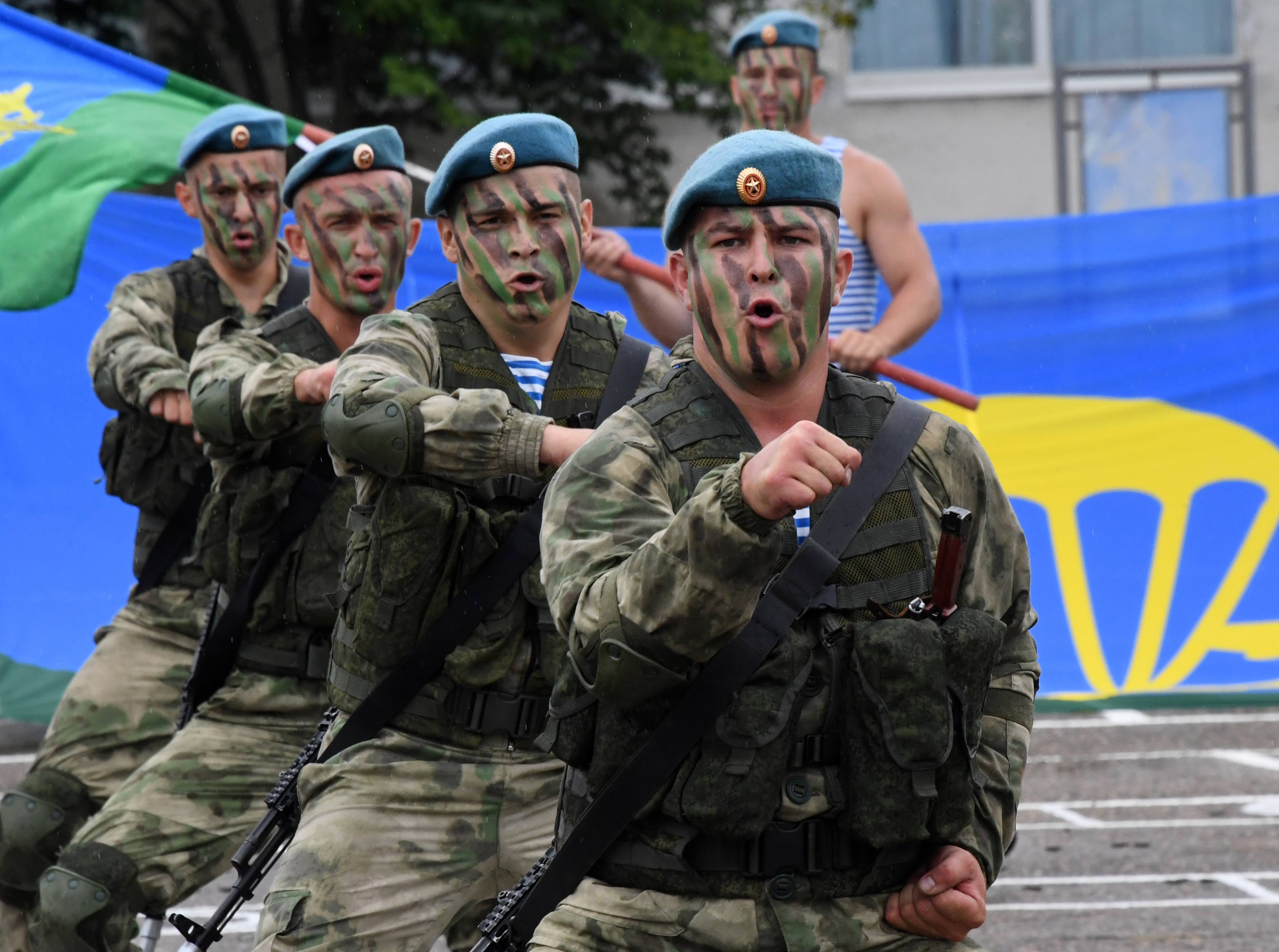 August 2: Russia’s Airborne Day, Edinburgh Fringe and Elijah’s Feast