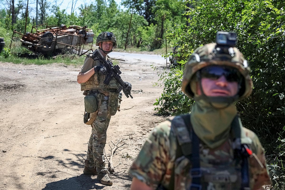 Военнослужащие из сводной бригады «Хижак» Департамента патрульной полиции Украины в Донбассе, 24 июня 2026 года