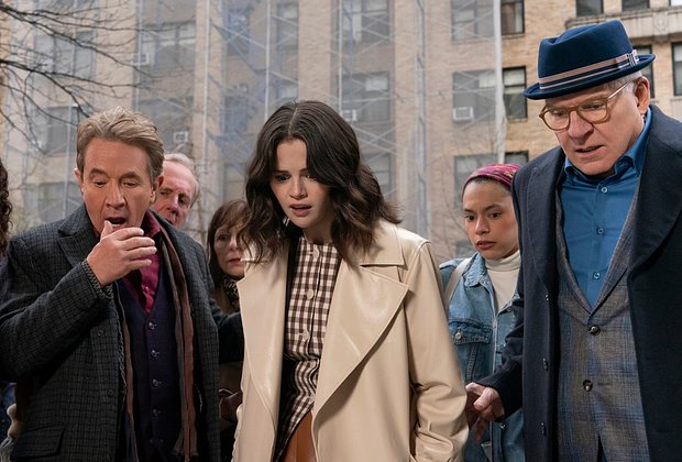 «Аркония» в сериале — вымышленная, но ее снимали в реальном историческом комплексе The Belnord в Верхнем Вест-Сайде Манхэттена. Его построили в 1908-1909 годах, и он занимает целый квартал.