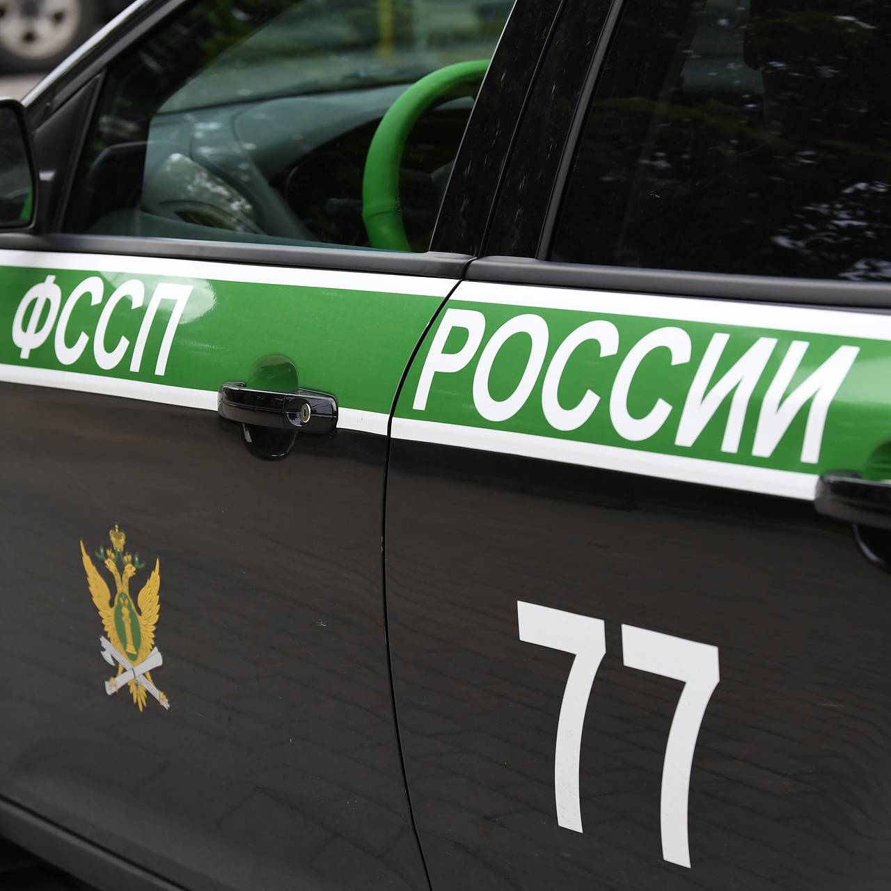 С задолжавших по алиментам россиян начали активнее выбивать долги