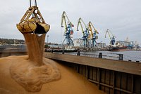 Россия снова ударила по портам Одессы и Черноморска. Украинский зерновой коридор блокирован