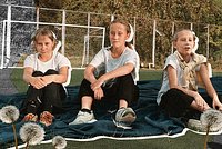 «Это был очень страшный опыт» Война изменила судьбы тысяч детей на Донбассе. Как они учатся жить без страха и боли?