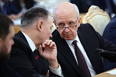 Александр Лукашик (справа)