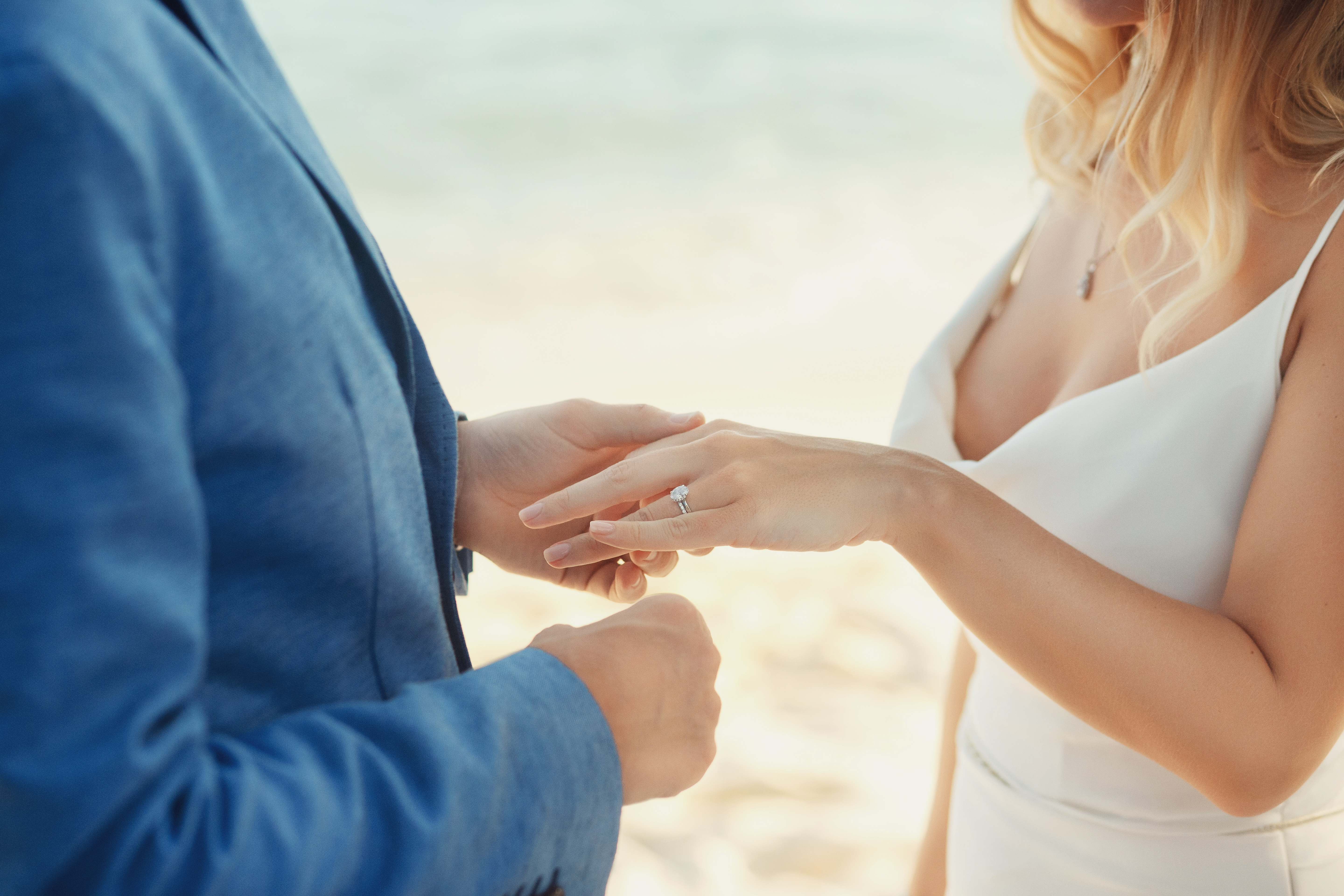 Russian Women Pick Sochi as Top Spot for Marriage Proposals