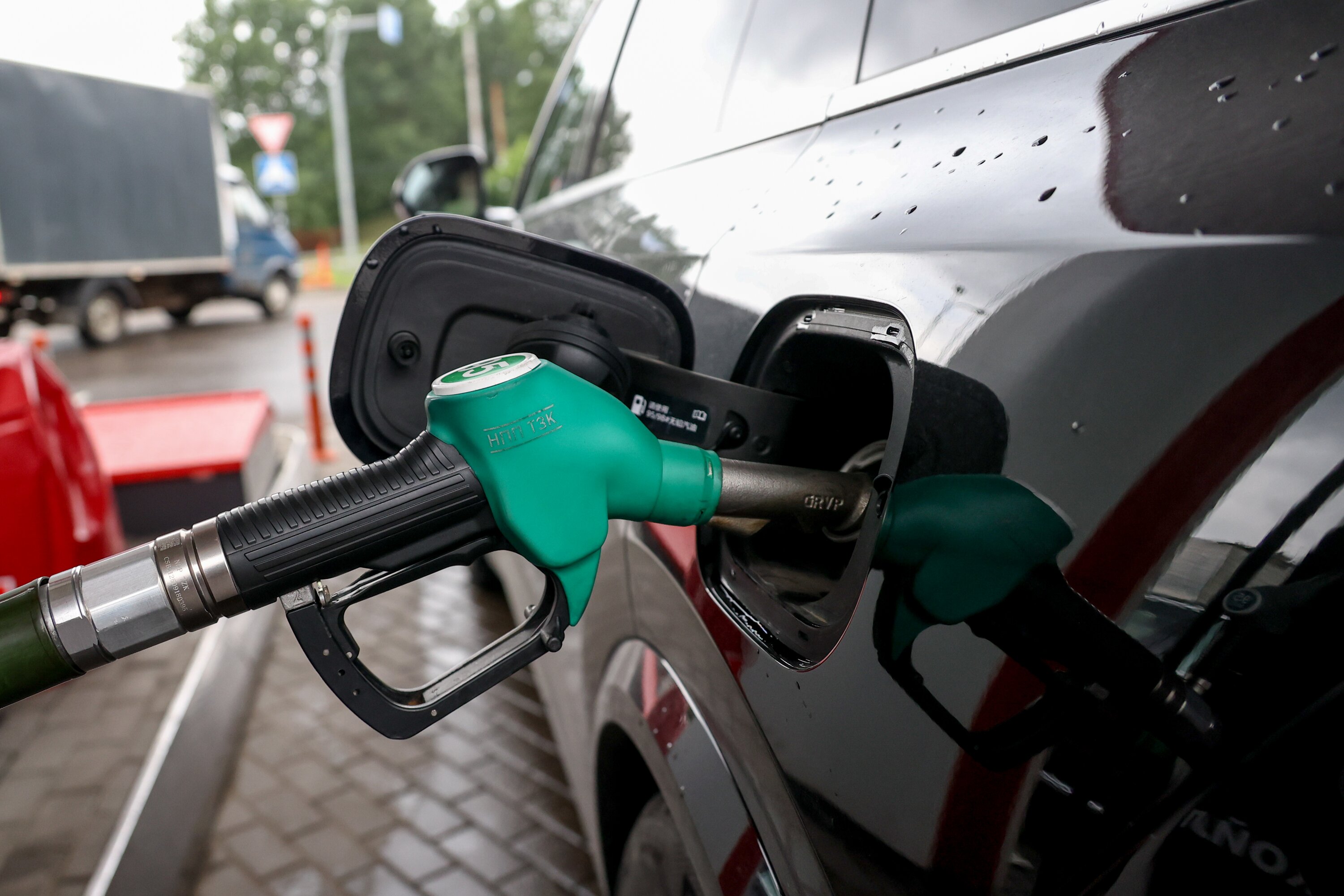 Russia warns of fake petrol station apps spreading malware