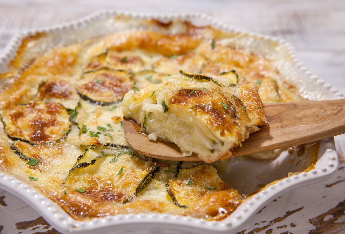 Рецепт классической запеканки из кабачков со сметаной и сыром