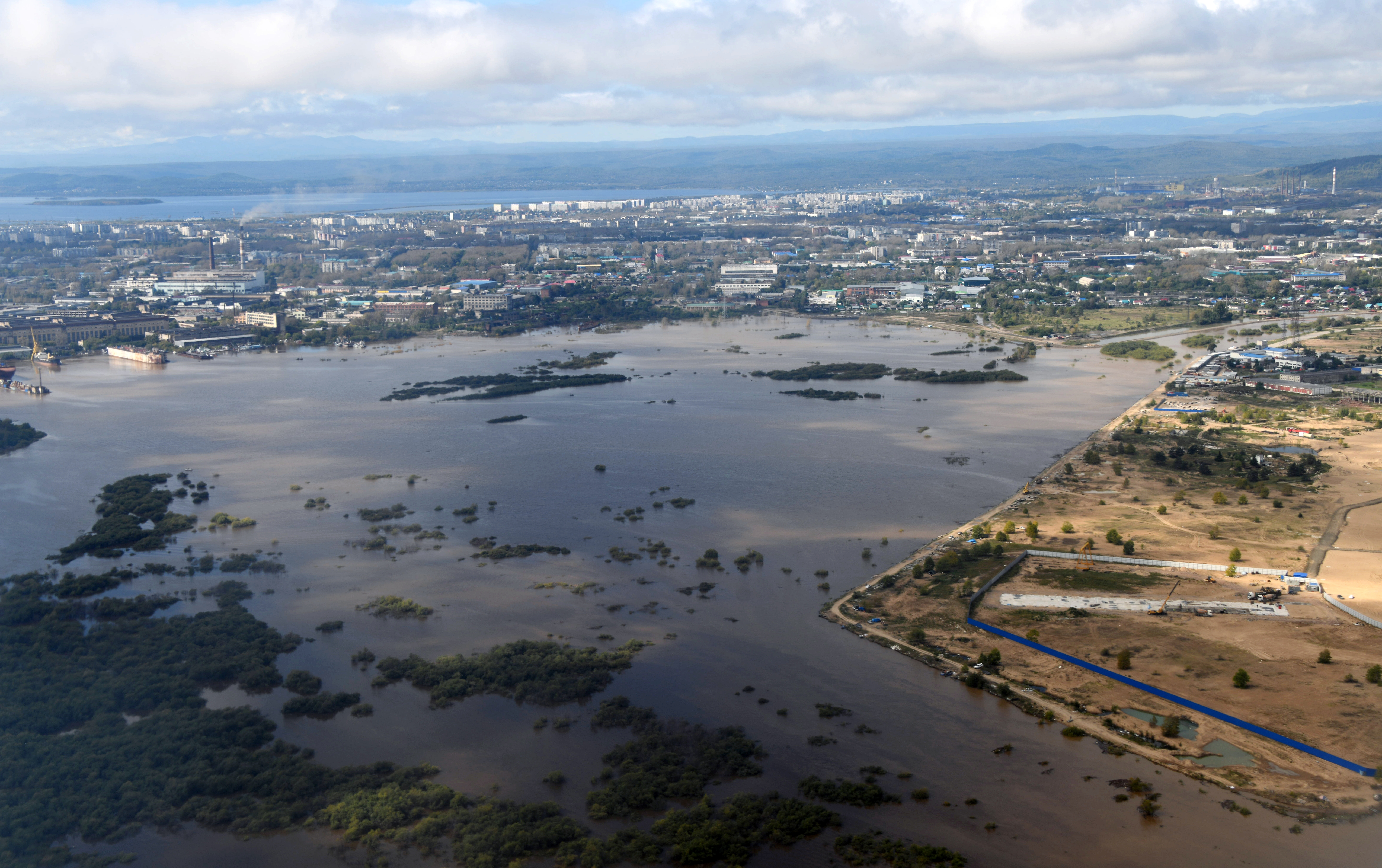 Amur River Nears Danger Level Near Khabarovsk