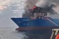 Везли овощи и фрукты в Россию. ВСУ атаковали турецкое судно в Черном море, пострадали моряки