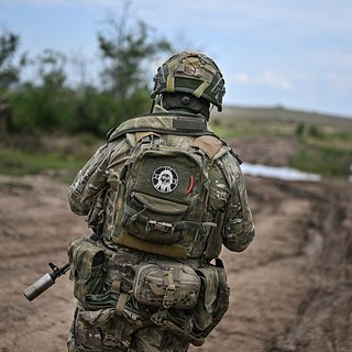 https://icdn.lenta.ru/images/2026/08/04/14/20260804141603574/square_320_23ccfc3f6d9848472496a1f58039617b.jpg