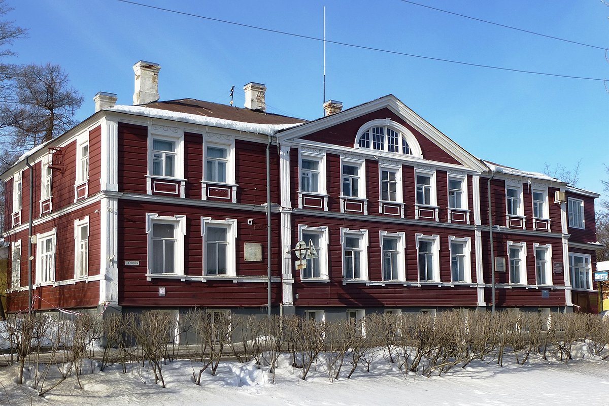 Дом начальника Олонецких горных заводов в Петрозаводске на улице Энгельса