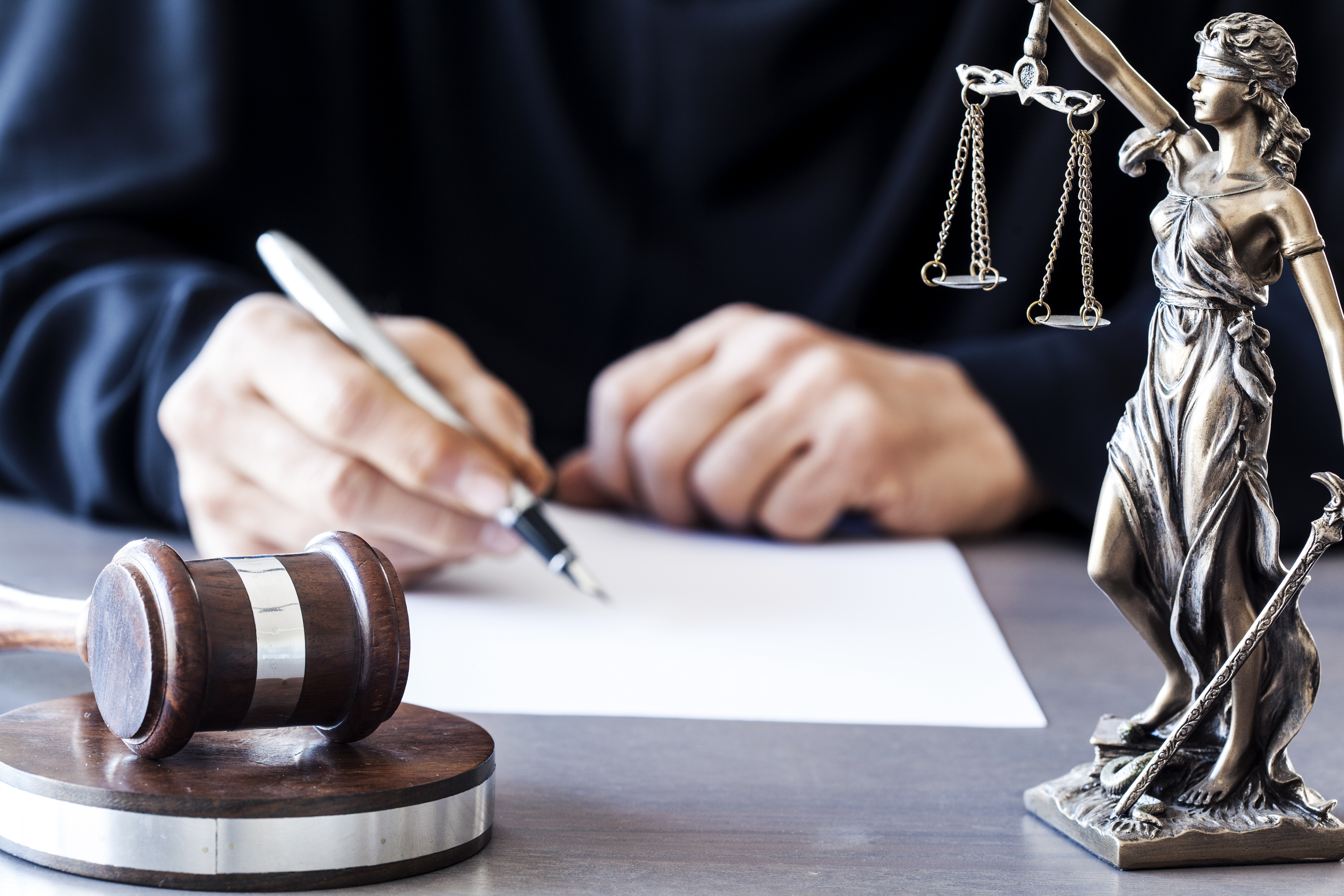 Moscow Court to Try Gang Behind Fake Date Scam