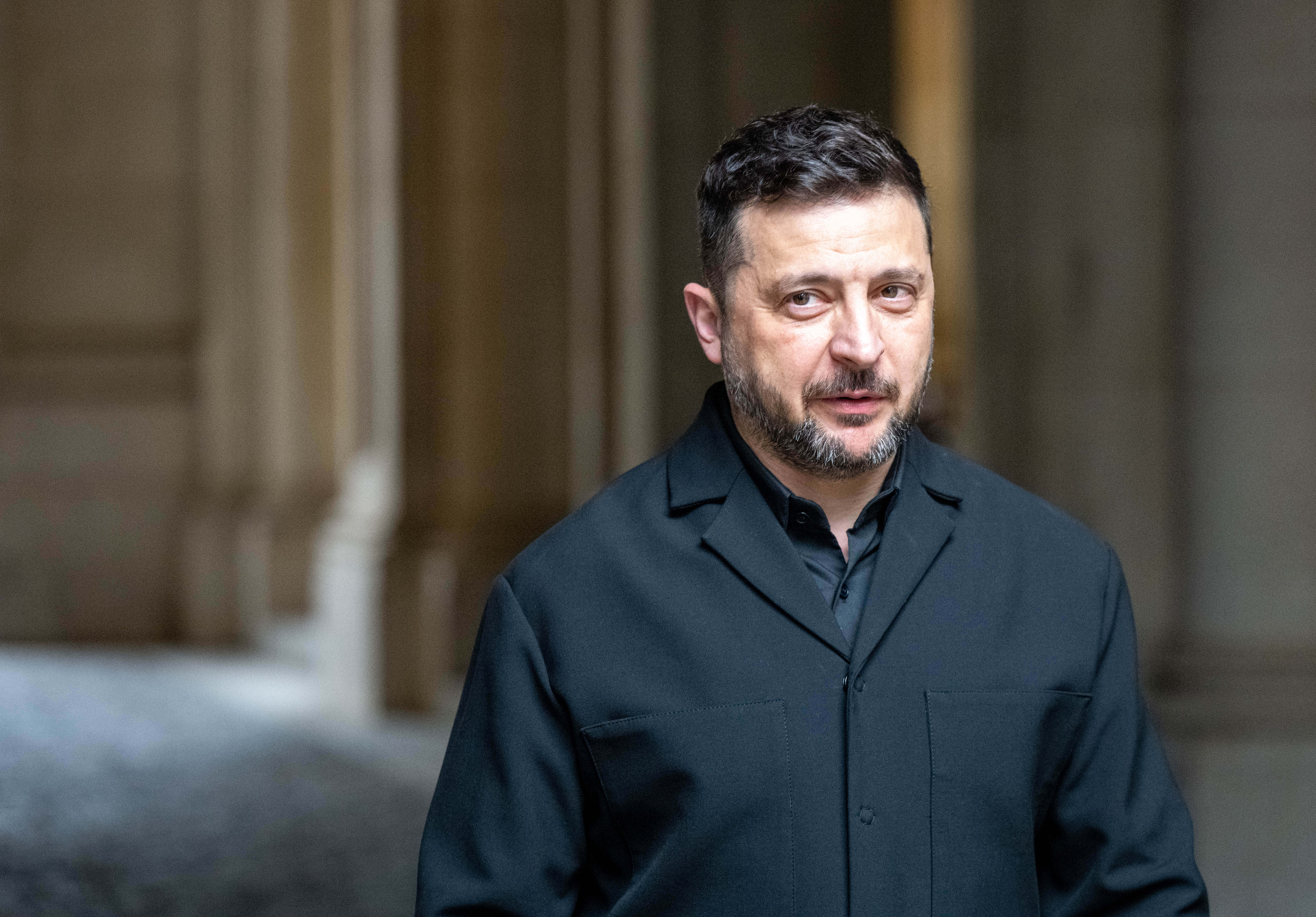 Zelensky Now Seeks Truce, Not Land Back, Says Colonel