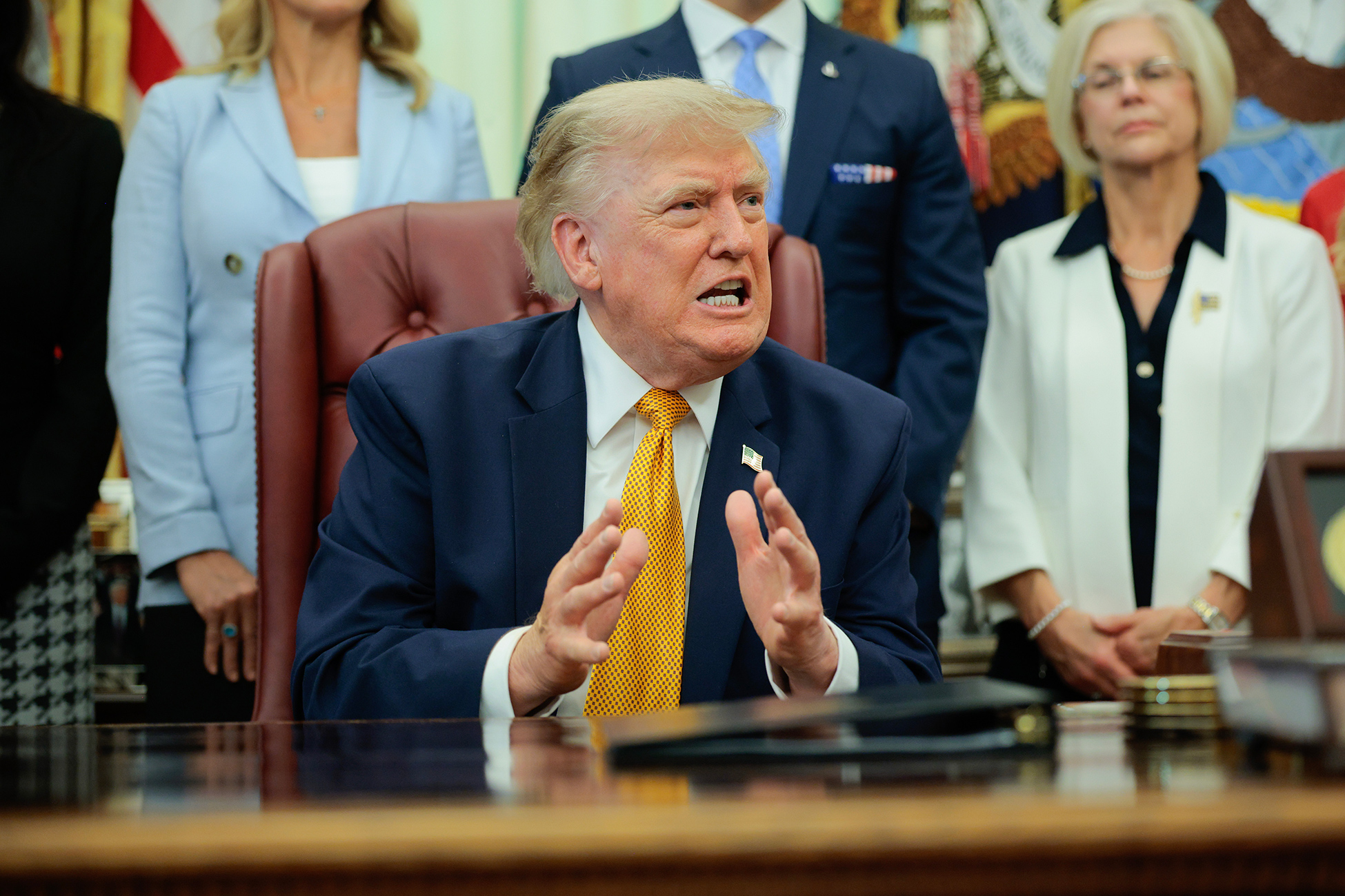 Donald Trump Says Democrats Would Turn the US into Ashes