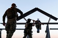 ВСУ атаковали беспилотниками логистический центр в уральском регионе. Начался пожар, эвакуированы сотни человек