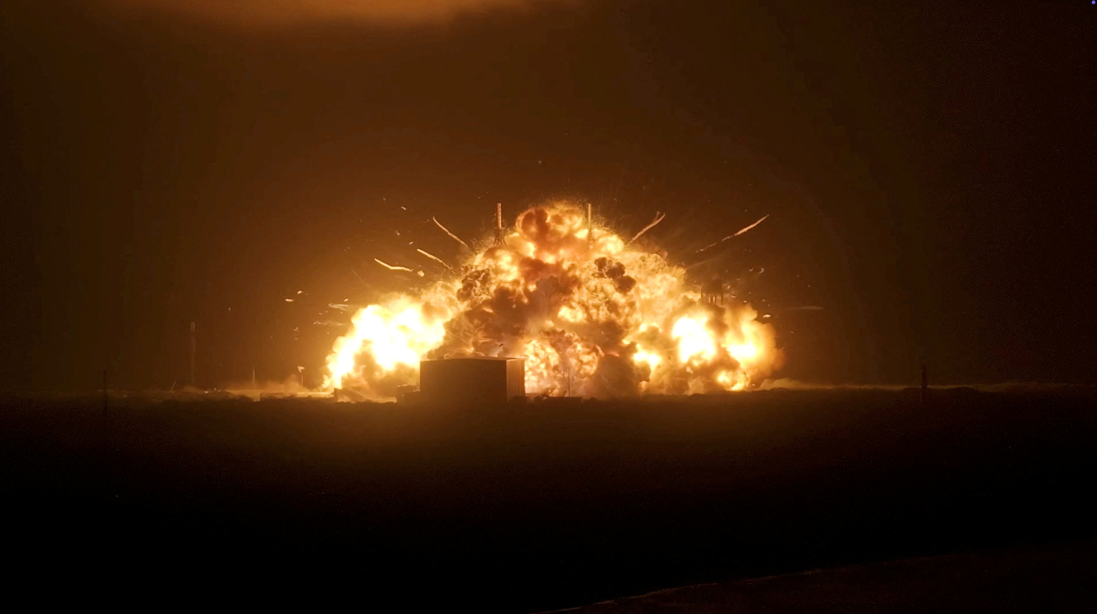 Blue Origin CEO Blames Valve for New Glenn Explosion